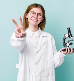 Лучшие университеты с изучением биологических наук в Европе-2025 — QS World University Rankings