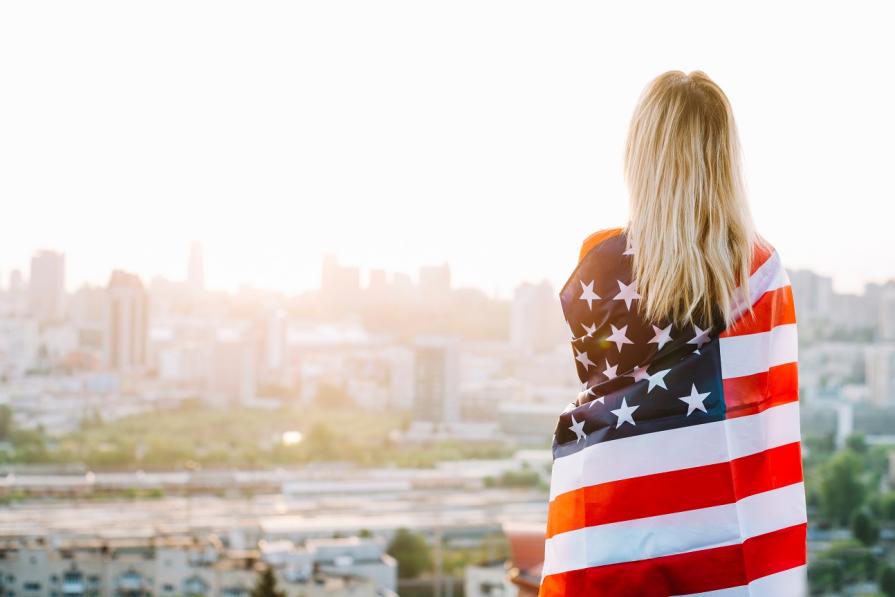 Можно ли уехать в США после 9 класса?