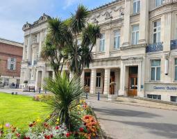 Queen Mary University of London Университет Куин Мэри Лондон