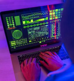 Профессии будущего в сфере IT: самые перспективные специальности в IT