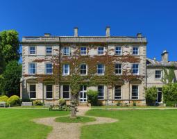 Swanbourne Stowe’s Prep School Summer, Летний лагерь в школе Swanbourne Stowe’s Prep