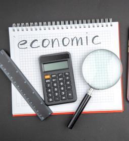 Лучшие экономические университеты Британии в 2025 году