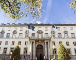 Stockholm School of Economics (HHS) Стокгольмская Школа экономики
