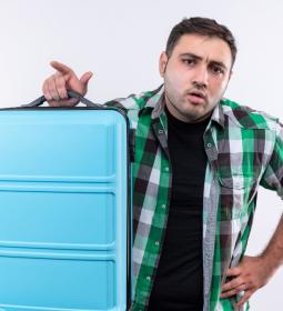 С этими вещами вас не выпустят из страны! Опасные сувениры