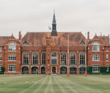 English Centre of Bedford, Центр английского языка в Бедфорде