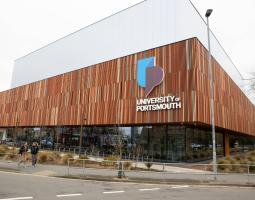 Университет Портсмута (Portsmouth University)