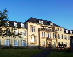 St George's Private School Edinburgh, Частная школа St George's в Эдинбурге