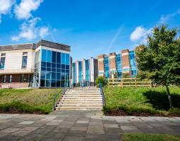University of Kent Университет Кента University of Kent
