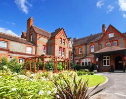 St George's School Ascot, Школа Сент-Джордж в Аскоте