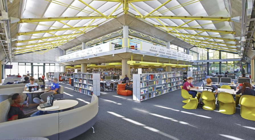 Университет Портсмута открывает London Pathway College
