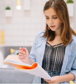 Школьная манипуляция рейтингом и оценки GCSE
