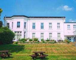 St. George’s School Edgbaston, Школа Сент-Джордж в Эгбастоне