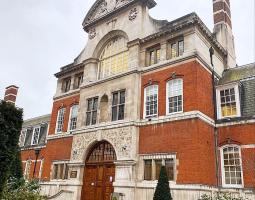 St Paul's Girls' School London, Лондонская школа Сент-Паулс для девочек