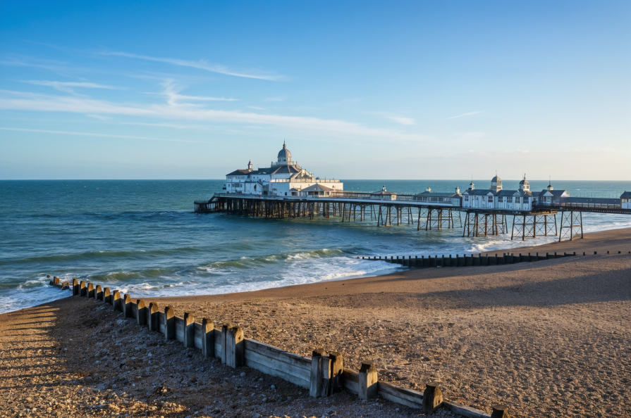 Homestay UK открывает новые программы в курортном британском Истборне