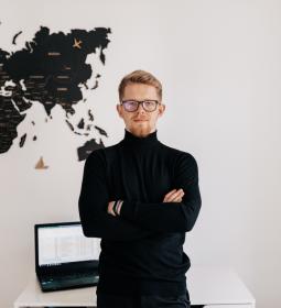 Контроль, цензура и иноагенты: как поправки в закон «Об образовании» коснутся всех нас