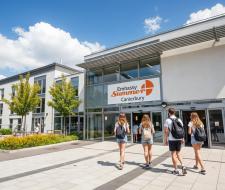 Embassy Summer Canterbury  Летняя школа Эмбасси Кентербери