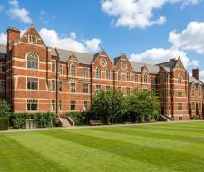 Bell The Leys School Cambridge Summer Языковой лагерь Bell The Leys School