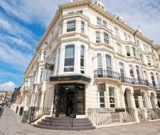 St. Giles International Brighton - Св. Джилс Брайтон языковая школа