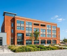 University of Wales Summer Camp, Летний лагерь Университета Уэльса