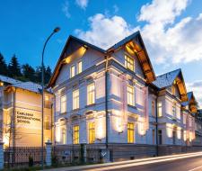 Carlsbad International School Международная Школа Карлсбад Скул