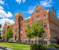 South Australian Institute of Business and Technology, Южноавстралийский институт бизнеса и технологий