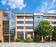 Ecole de Management, de Finance et de Droit (ESAM Group IGS), School of Management, Finance and Law
