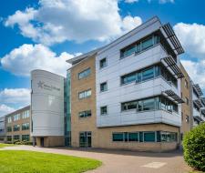New College Swindon, Новый колледж Суиндона