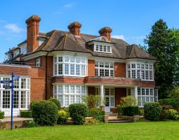 Lingfield College