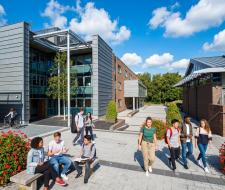 ACS Cobham International School Кобэм