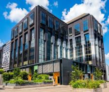Языковая школа Canary Wharf London 30+